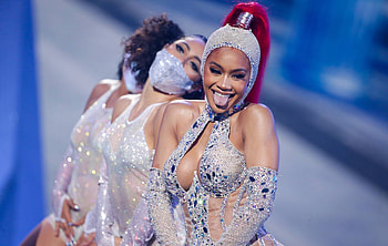 Saweetie, Icy chain, Saturday Night Live, Debut HD wallpaper