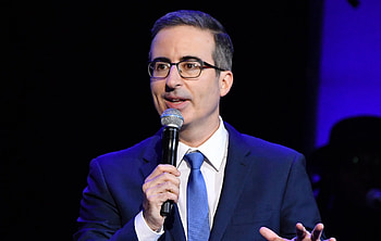 John Oliver, Show Host, Vladimir Putin HD wallpaper