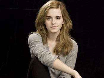 Gorgeous Emma New HD wallpaper