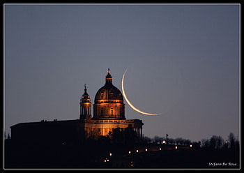 Contact with Moon, moon, lights, sky, church, dark HD wallpaper