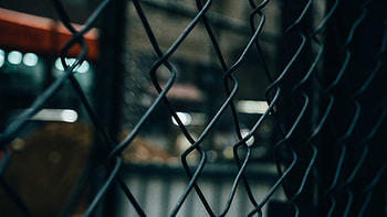 Miscellanea, Miscellaneous, Blur, Smooth, Fence, Metal Grill, Grille HD wallpaper