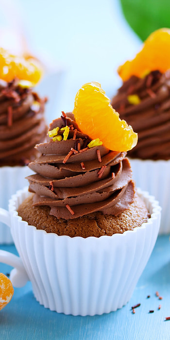 Food cake fantasy, beauty, Delectable creation, Tempting treat HD phone wallpaper
