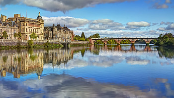 bridge in a beautiful old city, river, reflection, city, clouds, bridge HD wallpaper