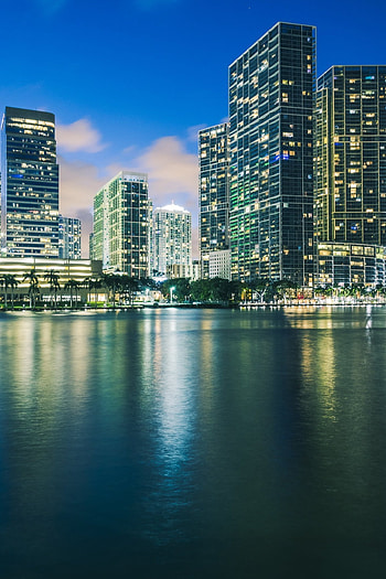 Miami Skyline, Brickell district, Stunning view HD phone wallpaper