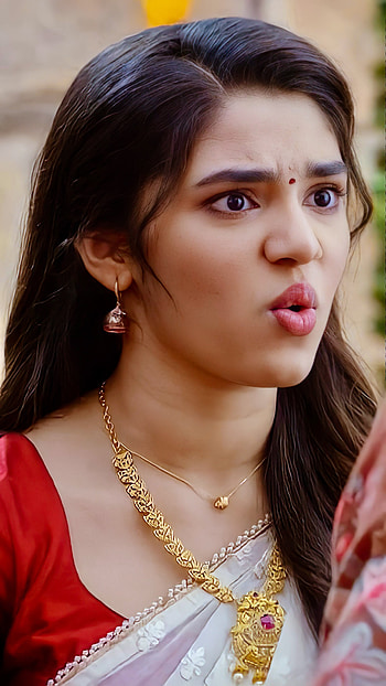 Krithi shetty, head, nose HD phone wallpaper