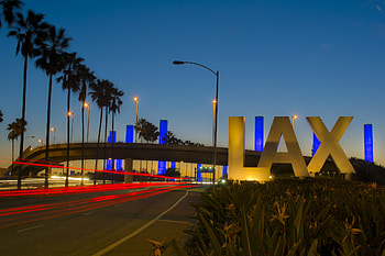 Los Angeles International Airport, Iconic LAX sign, Nighttime scenery HD wallpaper