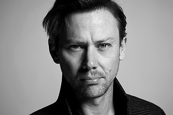 Jimmi Simpson, Riveting portrayals, Intense roles, Acting brilliance HD wallpaper