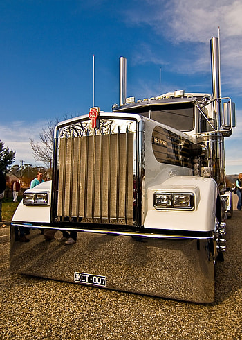 Kenworth W900, Big rig beauty, Customizable interiors, Long-haul companion HD phone wallpaper