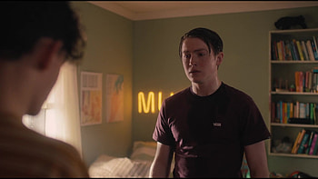 Kit Connor, Vans mens tee, Nick Nelson, Heartstopper S01E04 HD wallpaper
