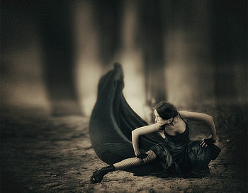 IN MOTION, emotion, dance, graphy, bw, passion, woman, motion HD wallpaper
