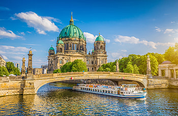 Historic Berlin Cathedral, Famous view, Berliner Dom, Captivating beauty HD wallpaper