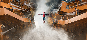 Spiderman Homecoming Boat Fight Scene, spiderman-homecoming, spiderman, 2017-movies, movies, super-heroes HD wallpaper