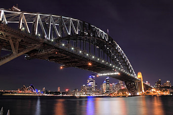 Sydney Harbor Bridge, Architectural marvel, City skyline, Jooinn HD wallpaper