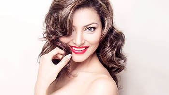 Urvashi Rautela, urvashi-rautela, indian-celebrities, girls, desi-girls HD wallpaper