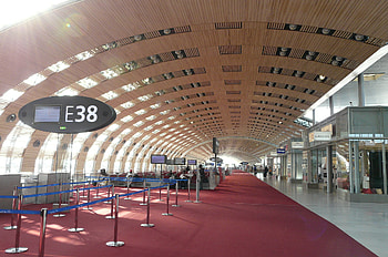 Terminal 2E, Paris-Charles de Gaulle Airport HD wallpaper
