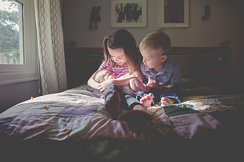 little girl, childhood, blonde, fair, nice, adorable, bonny, sweet, Belle, white, window, bed, Hair, girl, comely, sightly, pretty, face, lovely, pure, child, graphy, cute, baby, , Nexus, beauty, kid, feet, room, beautiful, people, little, pink, boy, love, dainty HD wallpaper