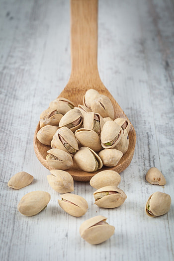 Pistachio dessert, Food graphy, Delicious indulgence, Nutty treat HD phone wallpaper