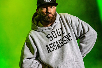 Limp Bizkit, The art of rock, Band's creative expression, Visual masterpiece HD wallpaper