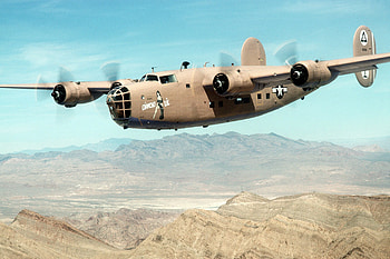 Consolidated B24 Liberator, usaf, liberator, bomber, consolidated, ww2, b24, war HD wallpaper