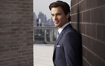 Matt Bomer , Handsome celebrity charm, Striking and captivating, Hollywood allure HD wallpaper