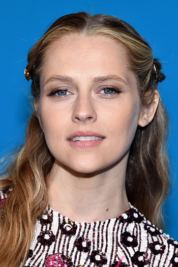 Movie search app, Teresa Palmer's films, Easy access HD phone wallpaper
