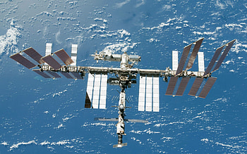 International Space Station , Astronauts in space HD wallpaper