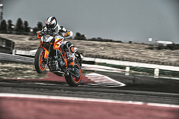 KTM Super Duke, ktm, bikes, 2017-bikes HD wallpaper