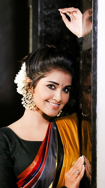Anupama, Tollywood, Heroine HD phone wallpaper