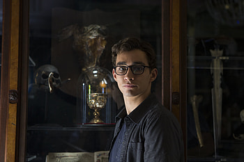 Robert Sheehan talks Mortal Instruments, City of Bones, Insightful interview, Intriguing details HD wallpaper