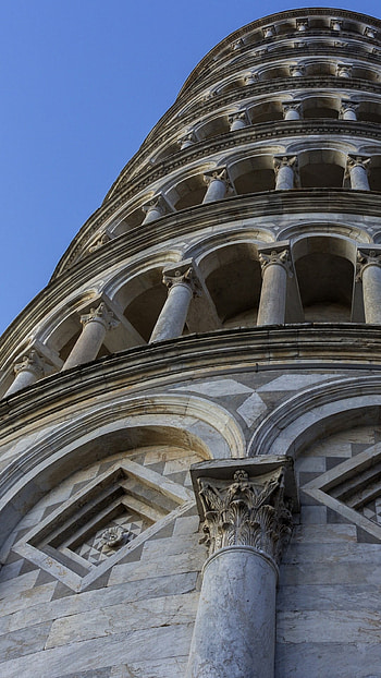 Detailed perspective, Italian treasure, Windows 10 spotlight, Iconic tower HD phone wallpaper