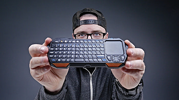 Cool cheap gadgets, Affordable technology, Must-have smart accessories, Gadget enthusiast HD wallpaper
