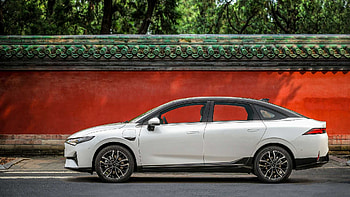 Guan Yun, XPeng P5 sedan HD wallpaper