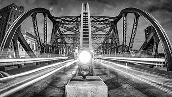 kinzie street railroad bridge in chacago r, lights, bridge, BW, long exposure, r, railway HD wallpaper