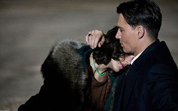 Public Enemies, Crime drama, Marion Cotillard, Sizzling chemistry HD wallpaper