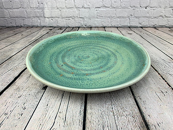 Canterbury pottery plate, Handcrafted ceramics, Artisanal tableware, Rustic charm HD wallpaper