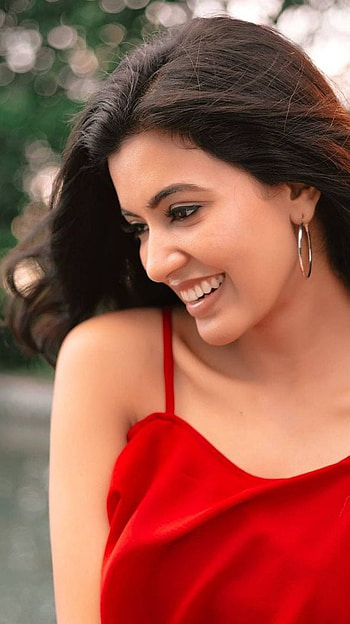 Anju Kurein, malayalam actress HD phone wallpaper