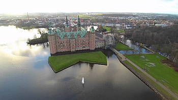 Frederiksborg Castle, Hillerd, Danish history, Architectural splendor HD wallpaper