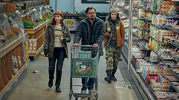 Don't Look Up movie, Real-world parallels, Satirical take, Social commentary HD wallpaper
