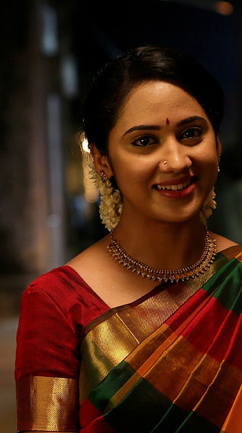 Miya George, mallu actress, saree lover HD phone wallpaper