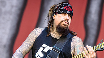 Korn's Munky, Fieldy update, Band member news, Music industry buzz HD wallpaper