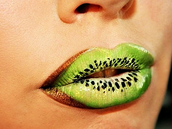 Kiwi kiss, make-up, green, kiwi, fruit, lips HD wallpaper