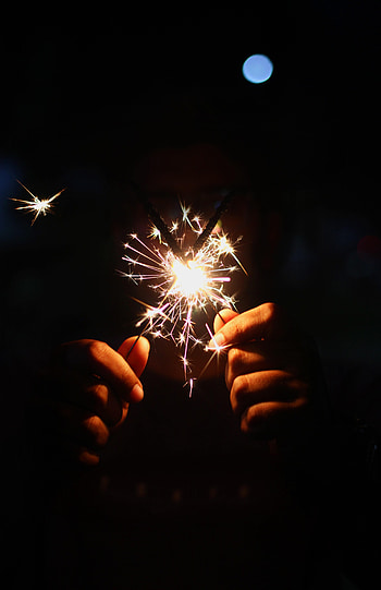Dark, Sparks, Hands, Glow, Sparklers, Bengal Lights HD phone wallpaper