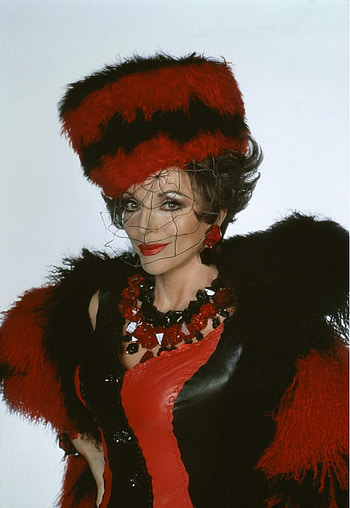 Joan Collins, Dame Joan Collins, Pretty hats HD phone wallpaper