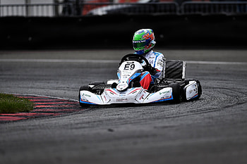 Joel Mesch, Karting HD wallpaper