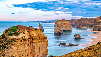 Twelve Apostles, Victoria, Australia, sea, sky, rocks, coast, clouds HD wallpaper