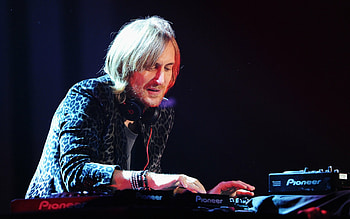David Guetta, Music genre icons, EDM superstar, Concert HD wallpaper