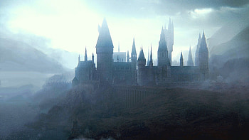 Hogwarts, Assortment of , Enchanting castle, Magical ry HD wallpaper