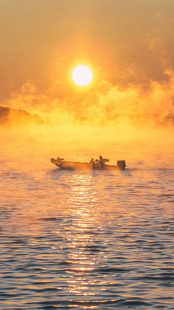 Hot Sun On The Sea, sea, sun, nature, boat HD phone wallpaper