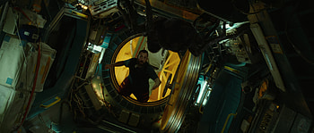 Spaceman 2024 Movie - Astronaut Adventure Scene, movie HD wallpaper