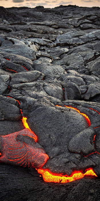 Hawaii Volcanoes National Park, Lava volcano , Nature's fiery art, Volcanic beauty HD phone wallpaper